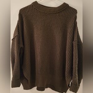Aerie sweater 
Size SMALL
Green/ brown color